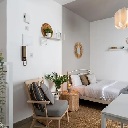 Orchid's Cozy In דירה *