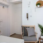 Orchid's Cozy & Balcony In Lejlighed Larnaca