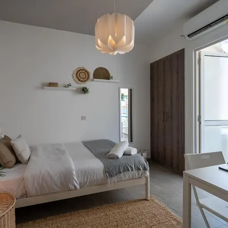 Apartament Orchid's Cozy Studio&balcony In