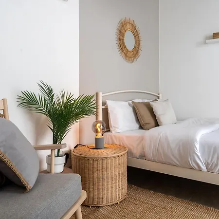 Orchid's Cozy Studio&balcony In