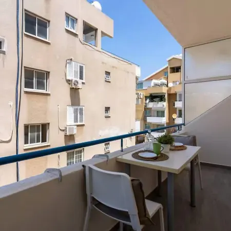 Orchid's Cozy & Balcony In