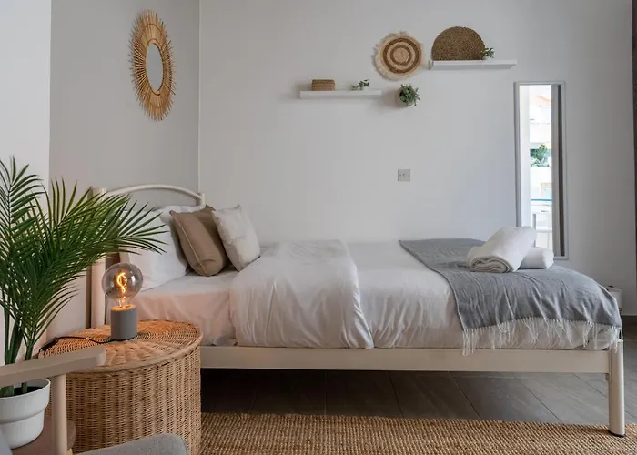 Orchid's Cozy & Balcony In