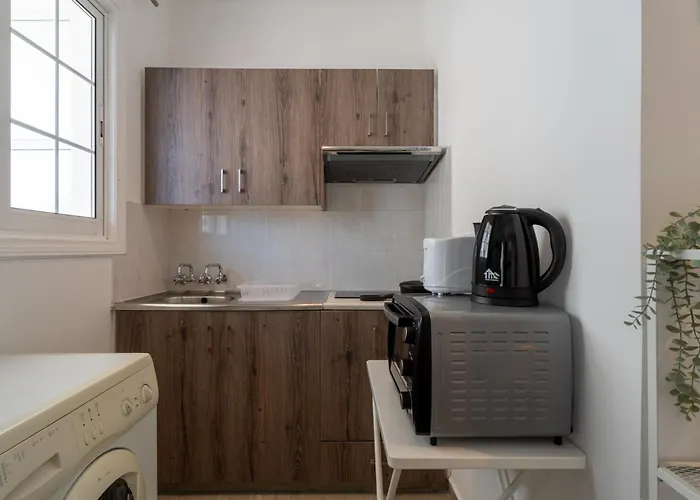 Orchid's Cozy & Balcony In Appartamento Larnaca