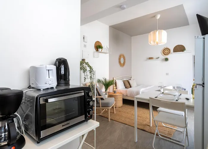 Orchid's Cozy & Balcony In Λάρνακα