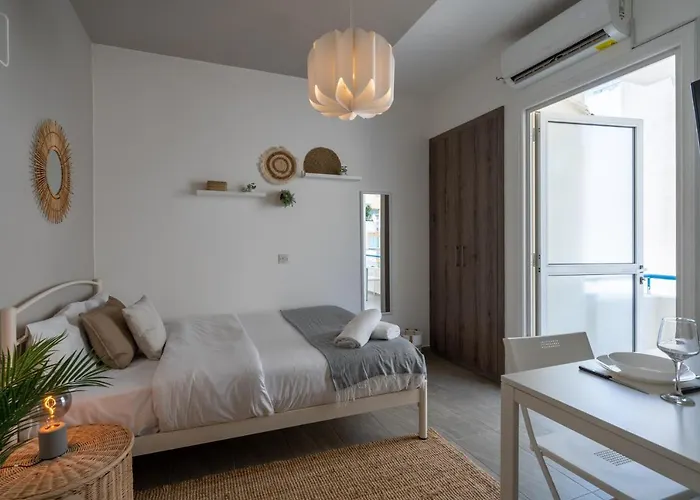 Apartment Orchid's Cozy & Balcony In